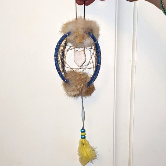 Orb Handmade Native American Dreamcatcher with Wolf - Picture 4 of 6